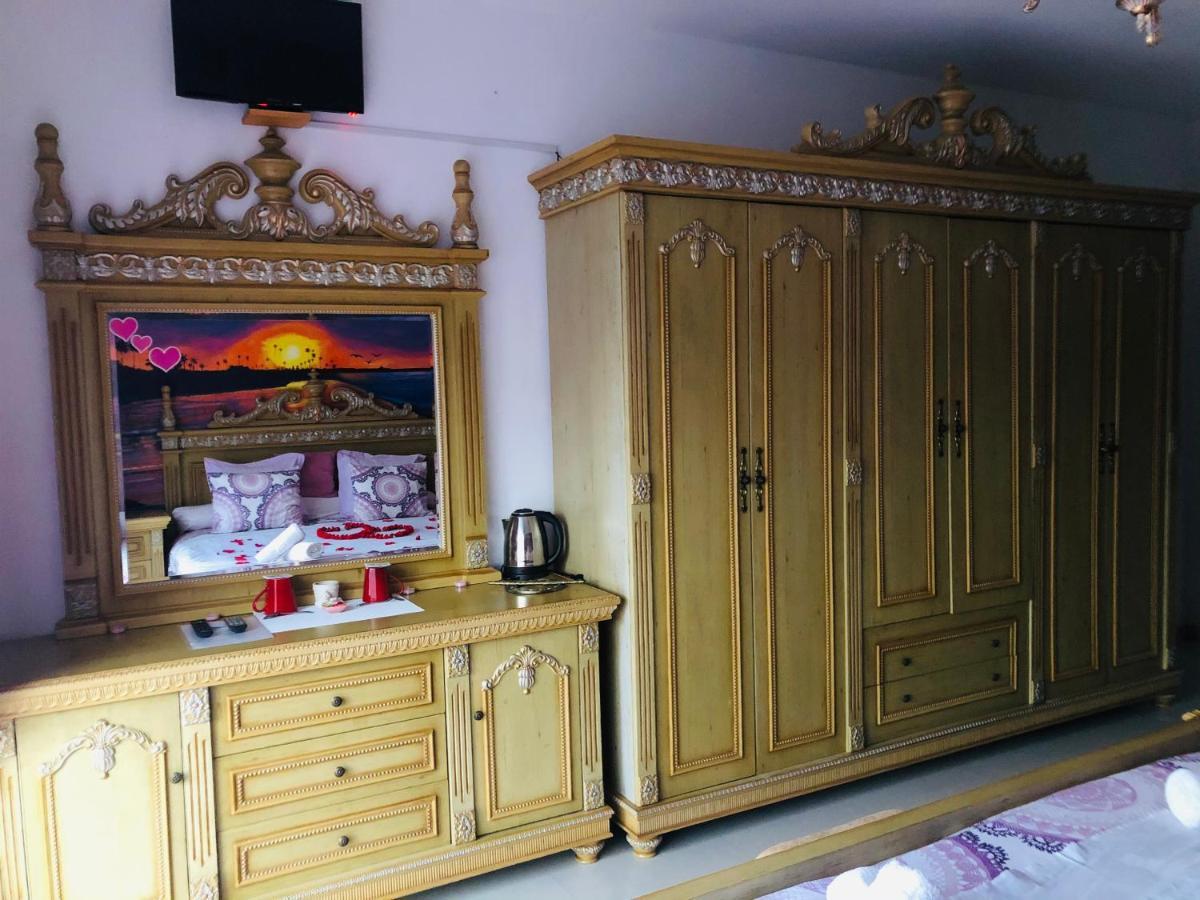 Petite Flower Guest House Talata-maty Екстер'єр фото